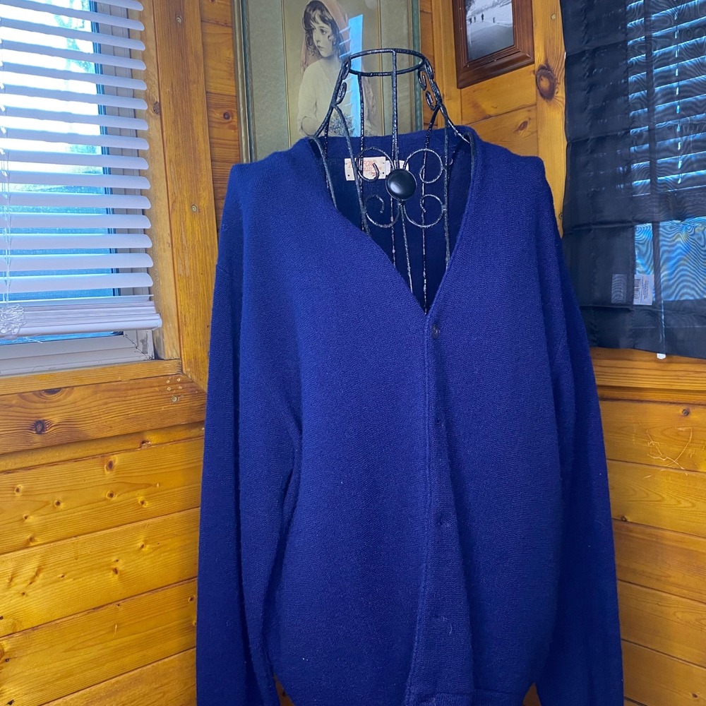 The Fox Collection Royal Blue 100 Percent Acrylic Cardigan Sweater Size Large